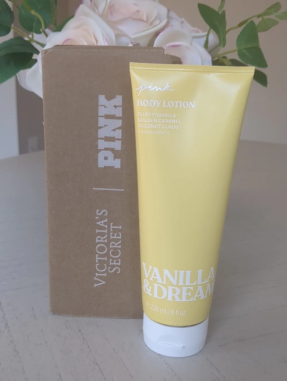 New Victoria's Secret PINK Vanilla & Dream Body Lotion 8 fl oz